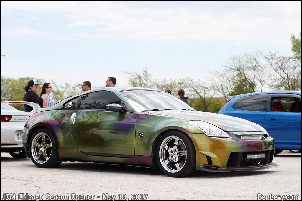 Green and Purple Color in Nissan 350Z Paint