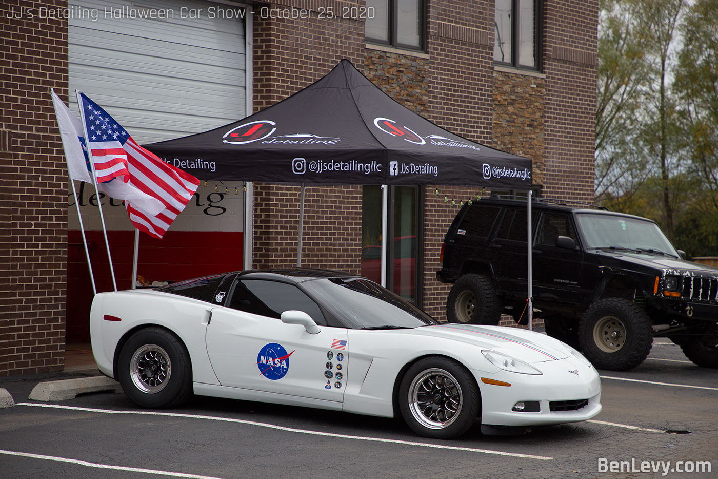 White C6 Chevrolet Corvette on Weld wheels