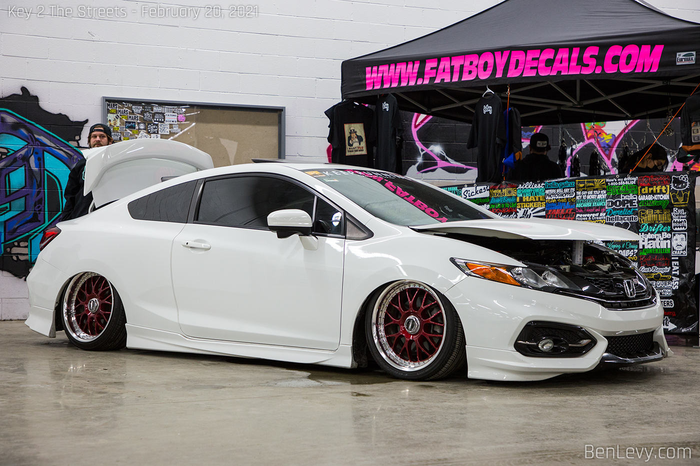 Bagged and Boosted 9th Gen Civic Si Coupe.