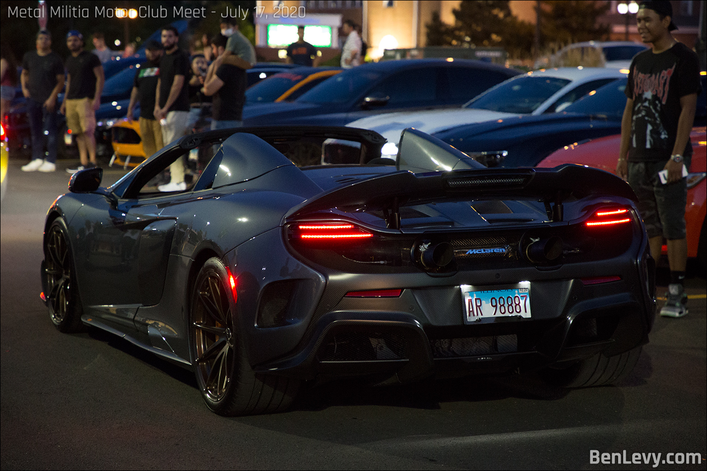 Grey McLaren 650S