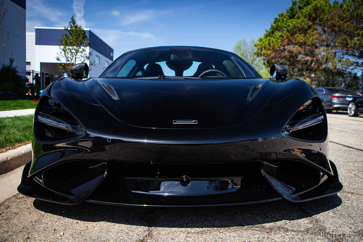 Front of a Black McLaren 765LT