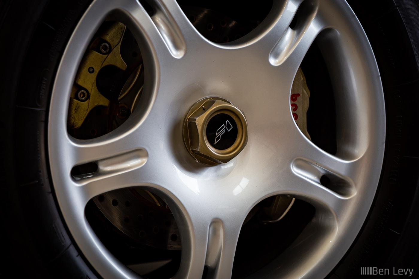 Center Lock on a McLaren F1 Wheel