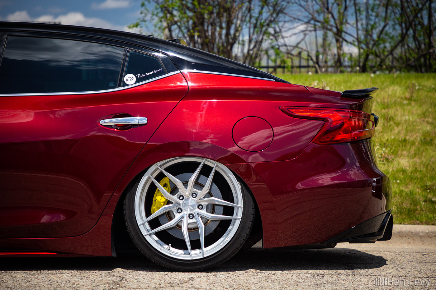 Tucked Rear Wheel on Bagged Nissan Maxima