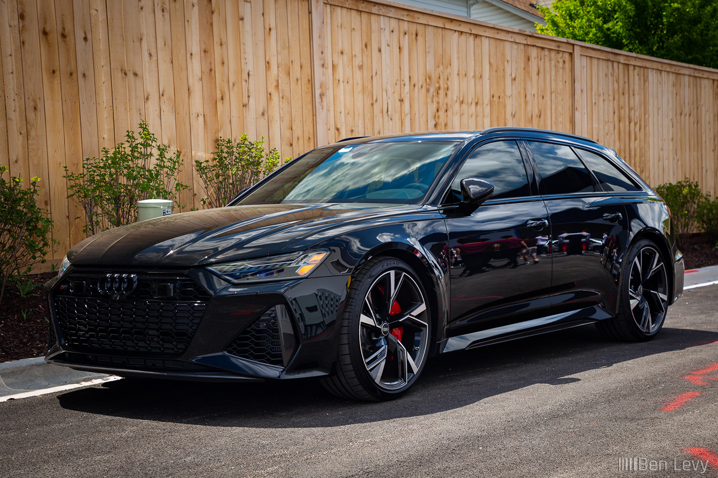 Black Audi Rs6 Avant