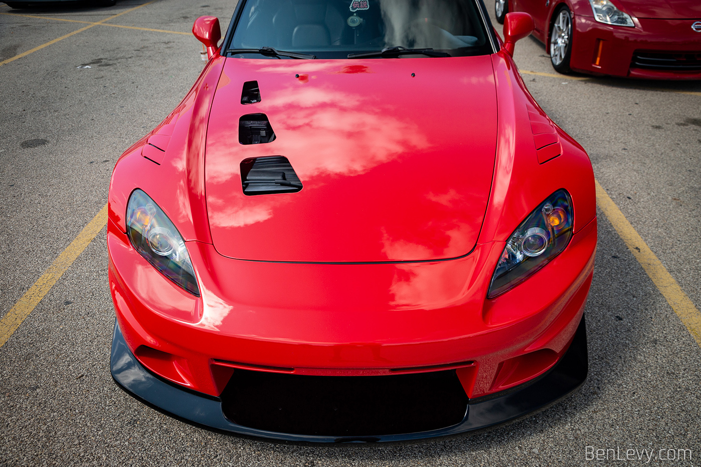 Red S2000 with Fender Vents
