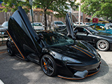 Black McLaren 570S