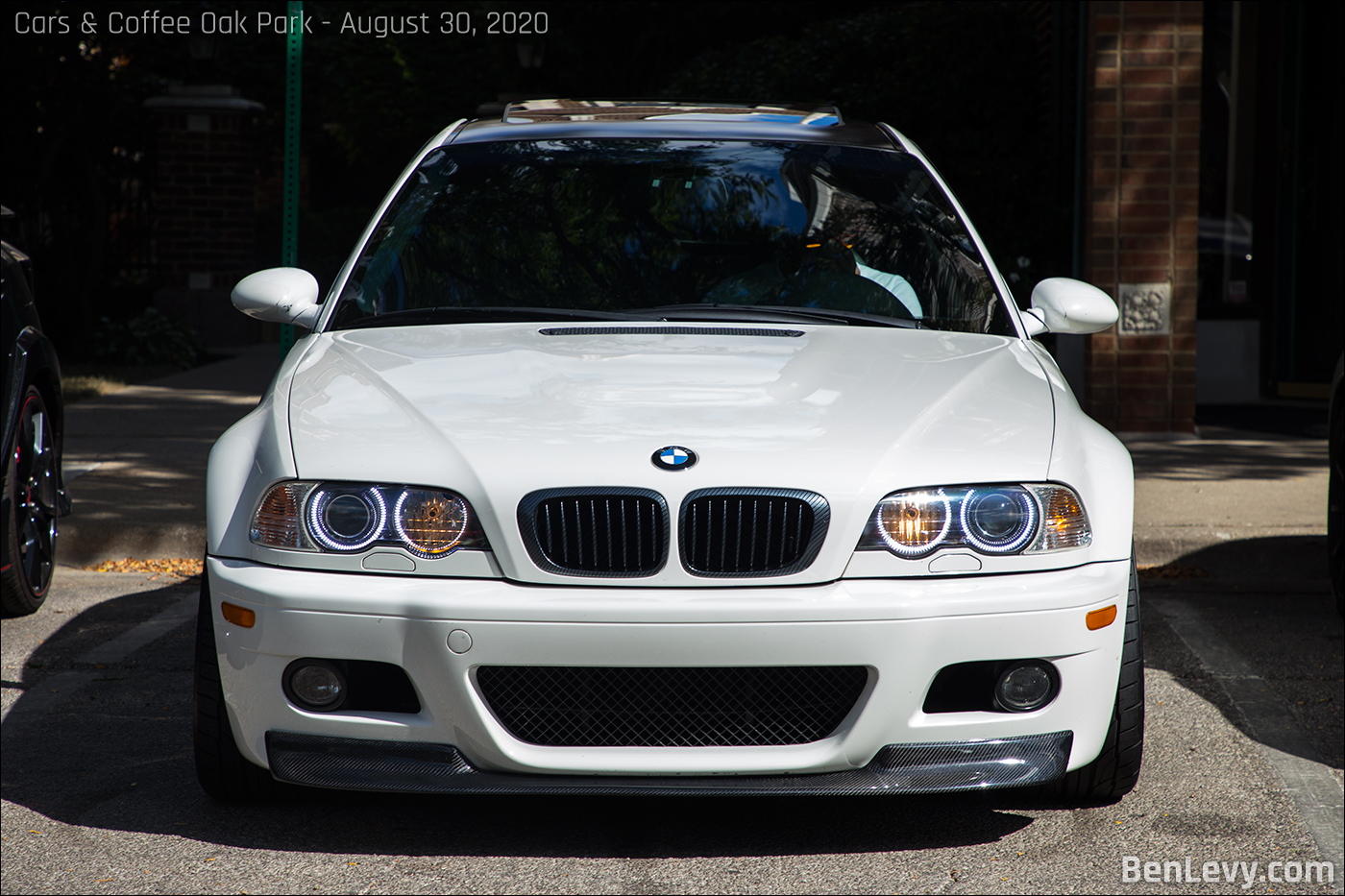 White E46 BMW M3 with CF grille and lip