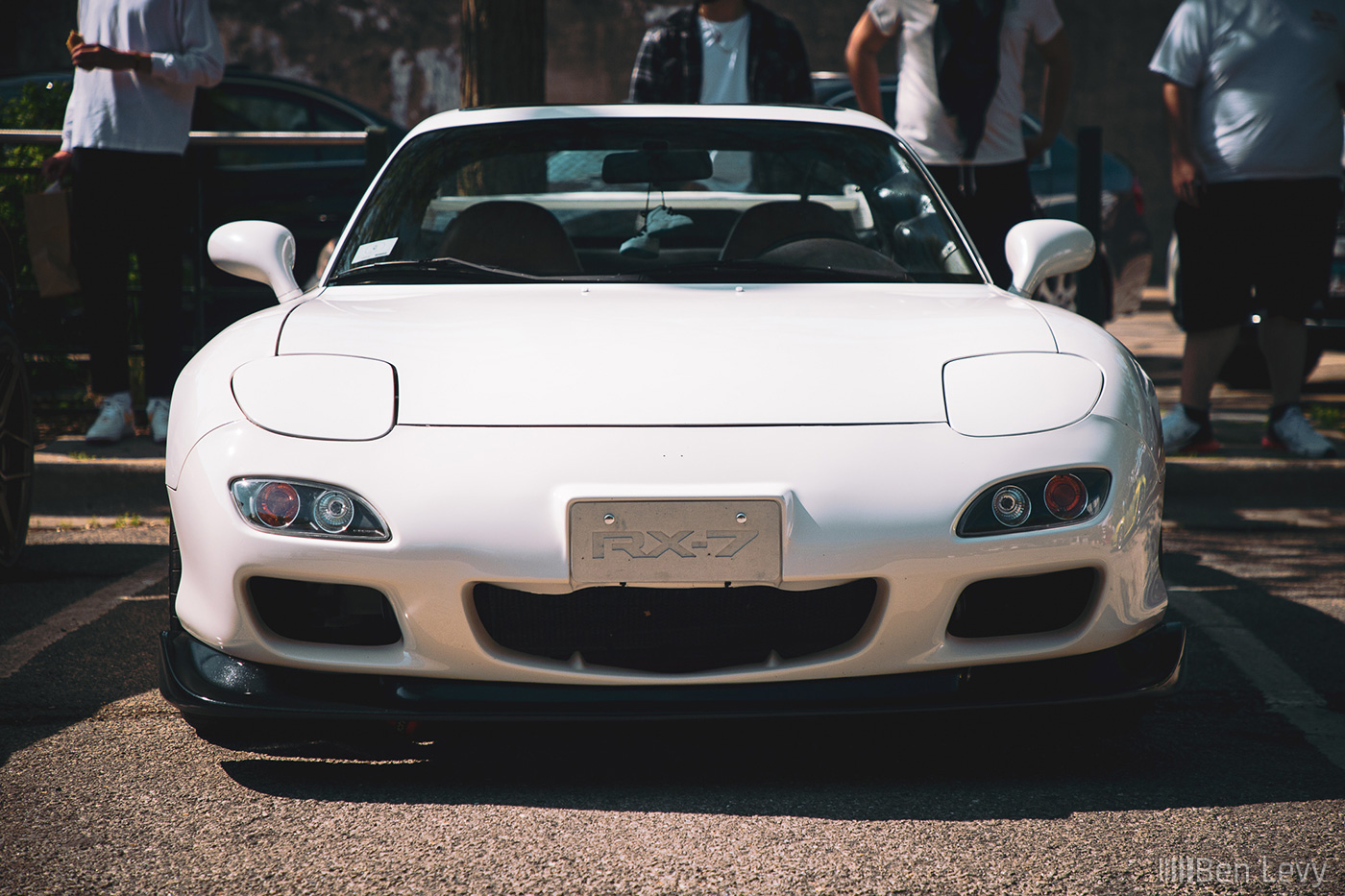 Front of white FD RX-7