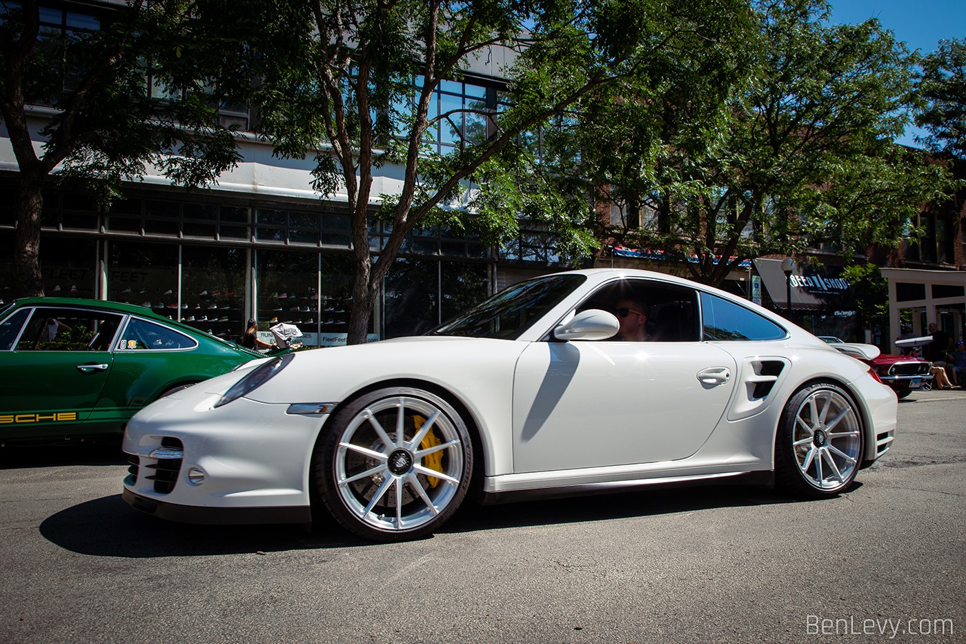 White Porsche 911 Turbo S