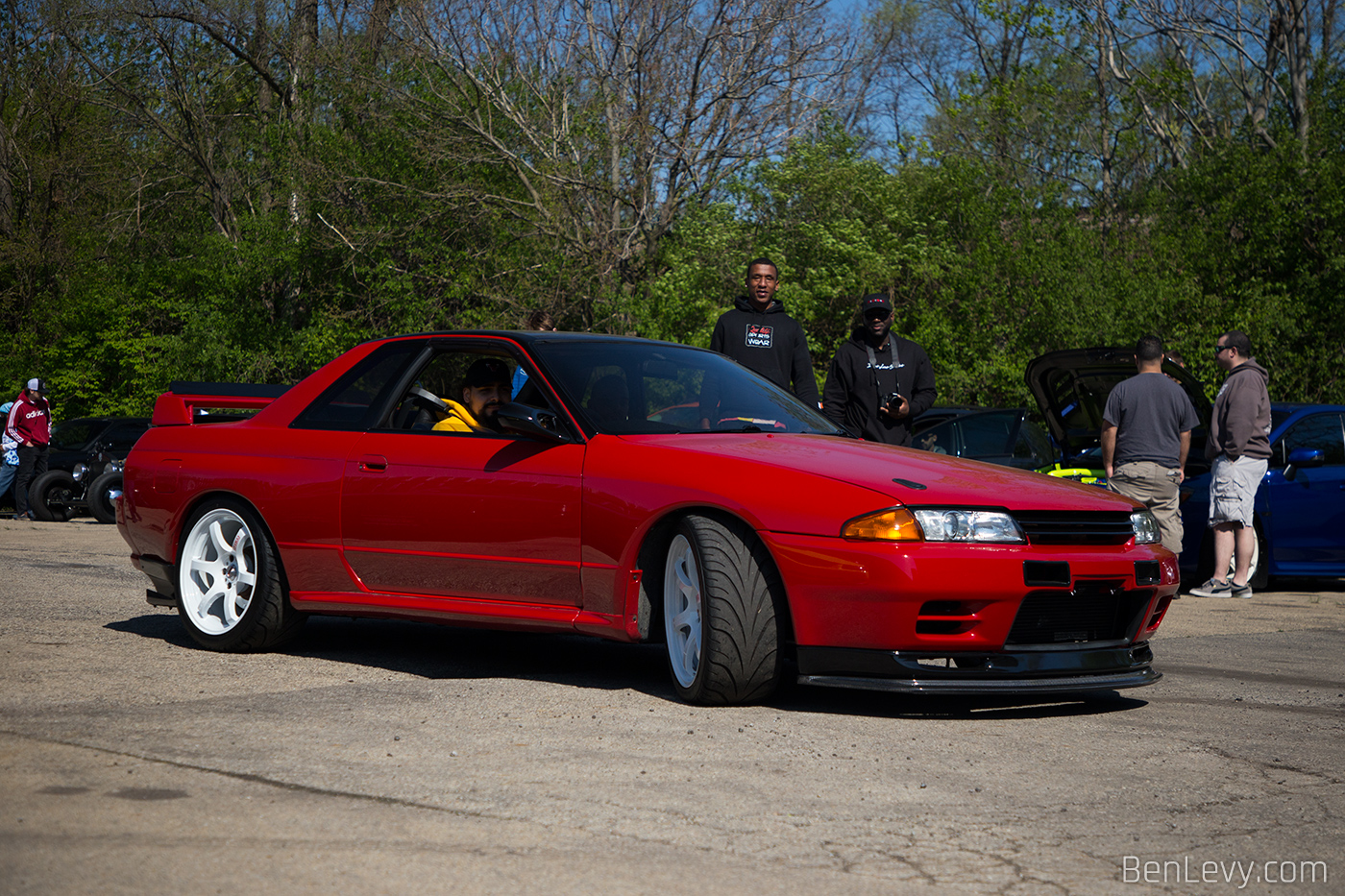 Red R32 Skyline with White Wheels