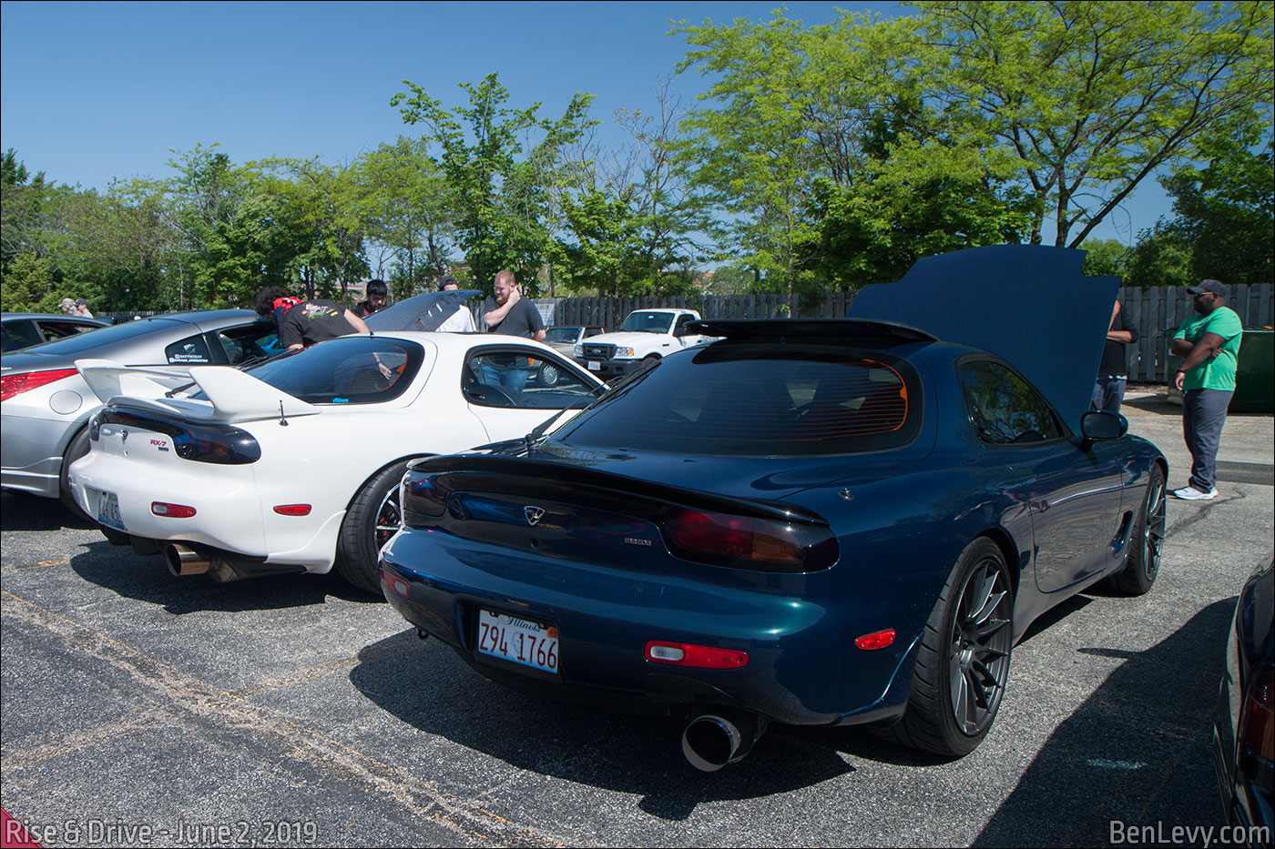 Pair of FD Mazda RX-7s