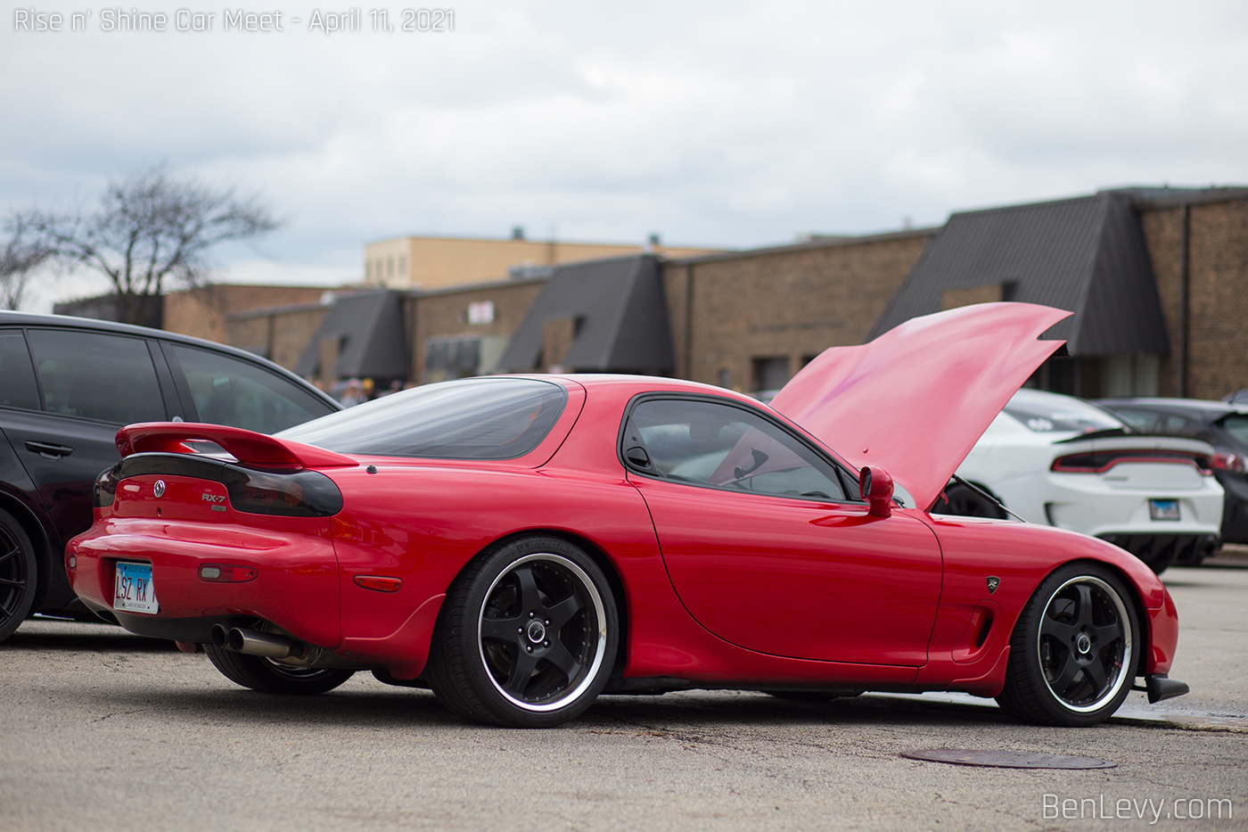 Red Mazda RX-7 at Chicago Auto Pros Lombard