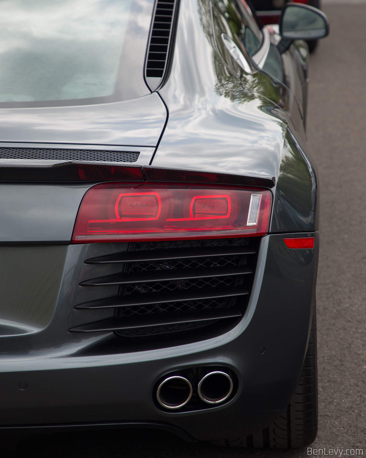 Audi R8 Tail Light