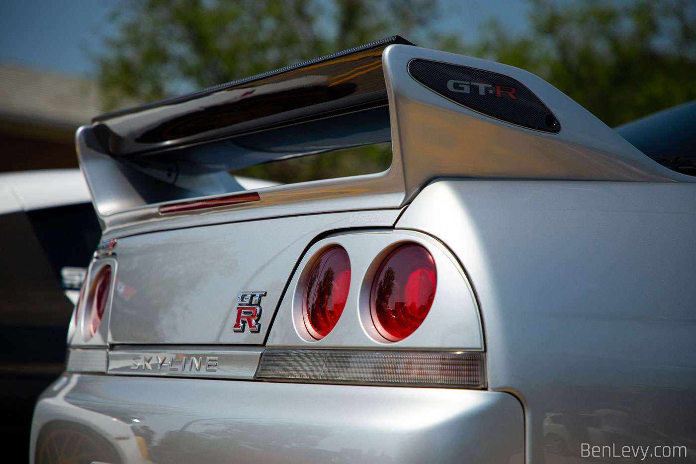 Carbon Fiber Inserts in R33 GT-R Spoiler