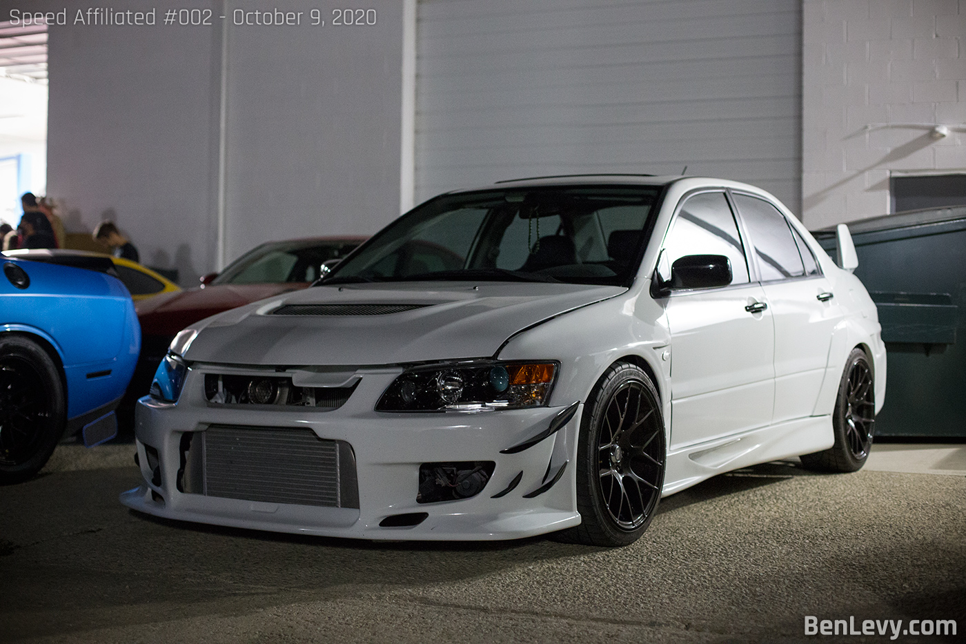 White Mitsubishi Lancer Evo