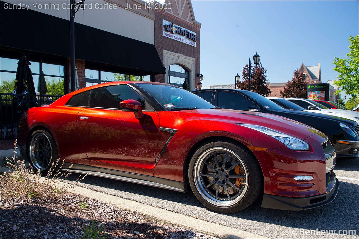 Red Nissan GT-R with Strasse R10 wheels