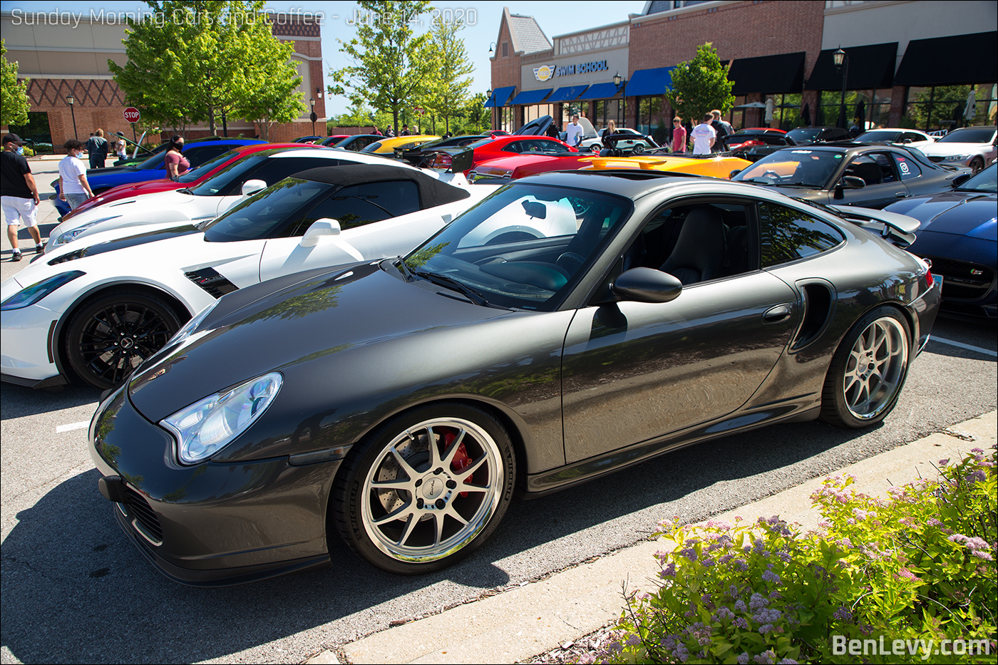 Porsche 911 TT at The Arboretum in South Barrington