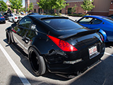 Black Nissan 350Z