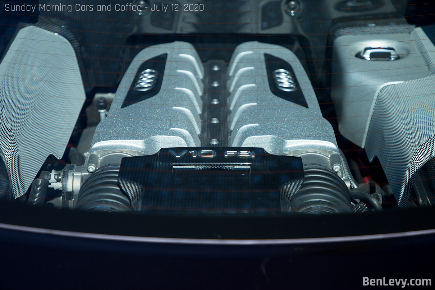 Audi R8 V10 engine