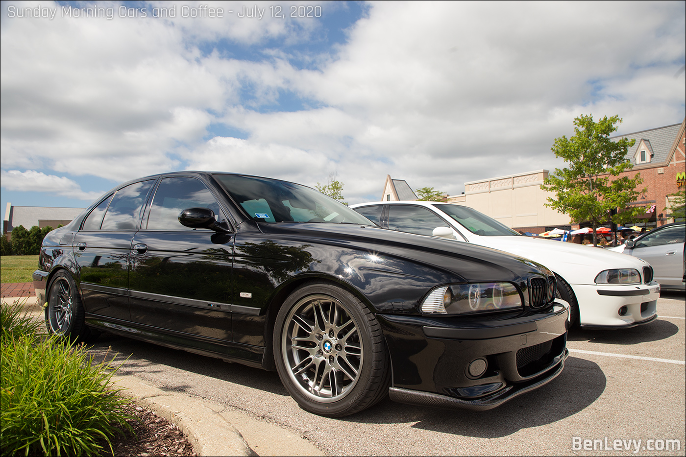 Black E39 BMW M5