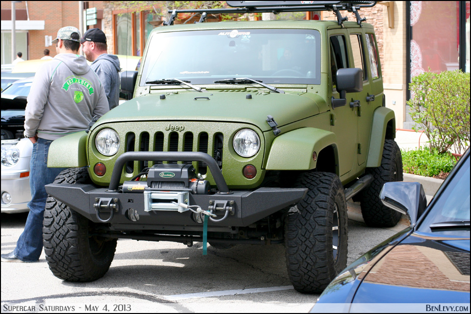 Jeep Wrangler with green bedliner