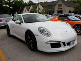 White Porsche Carrera 4S