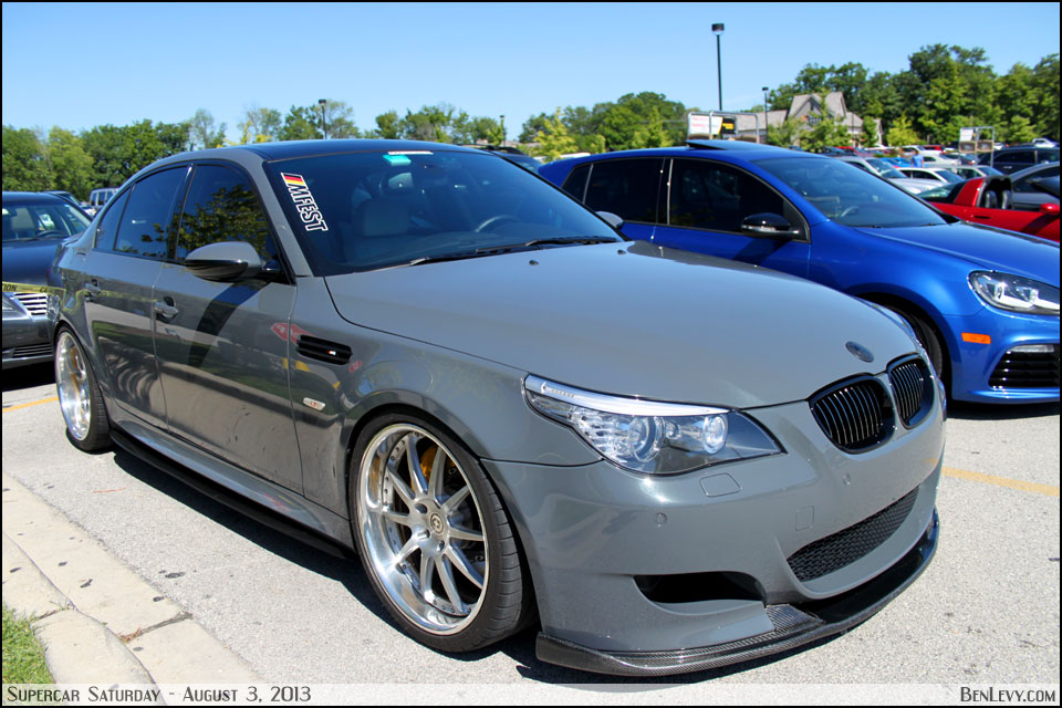 Flat Grey BMW M5