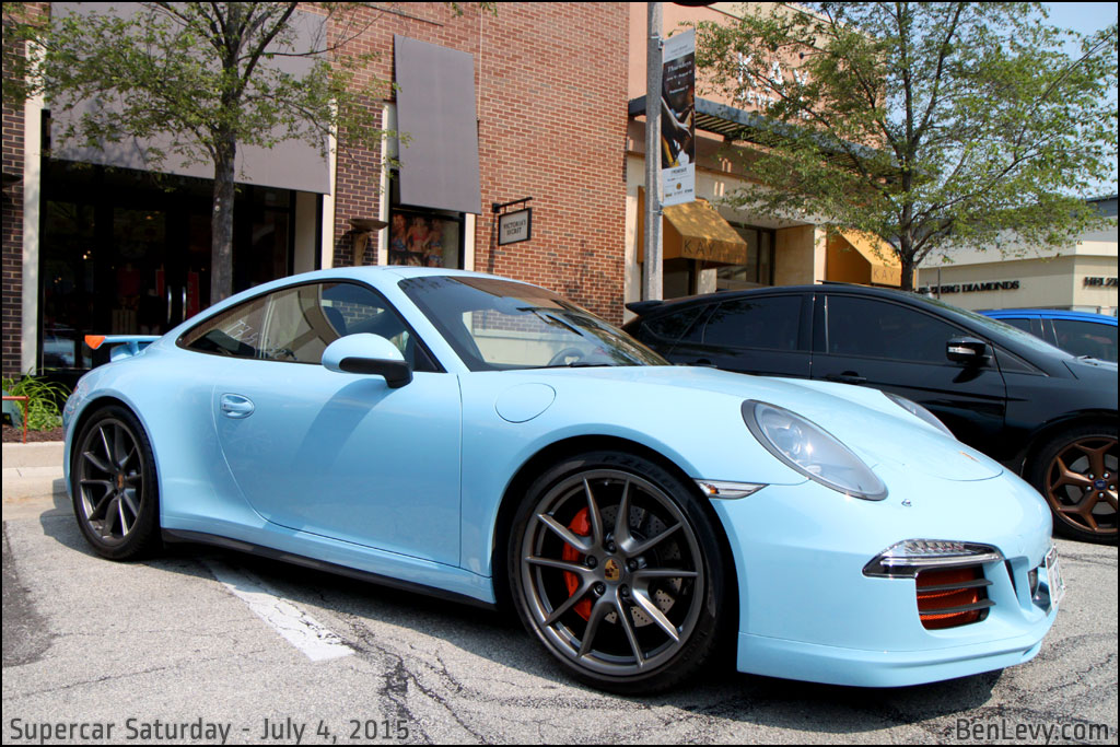 Gulf Blue Porsche 911.