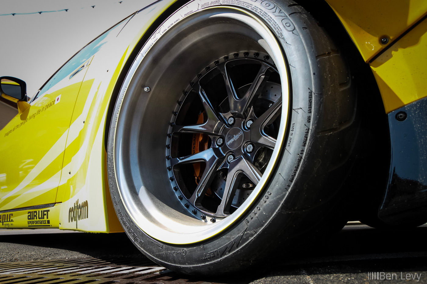 Rotiform wheel on Nissan GT-R