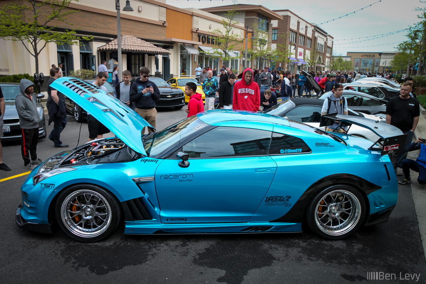 Modified Nissan GT-R