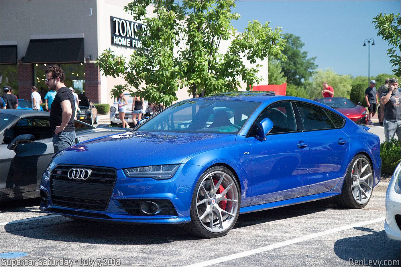 Blue Audi S7