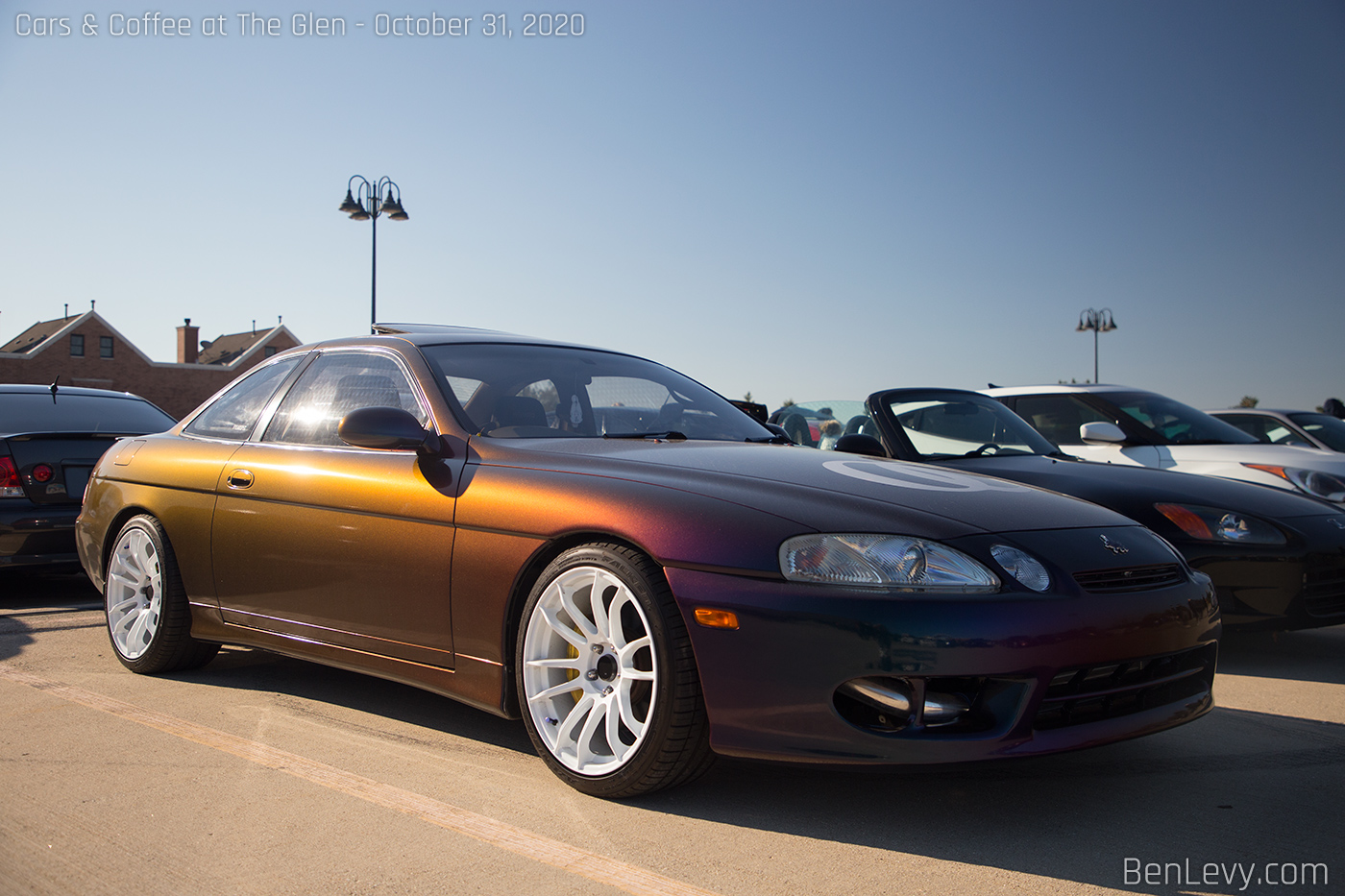 Toyota Soarer with color-shifting paint