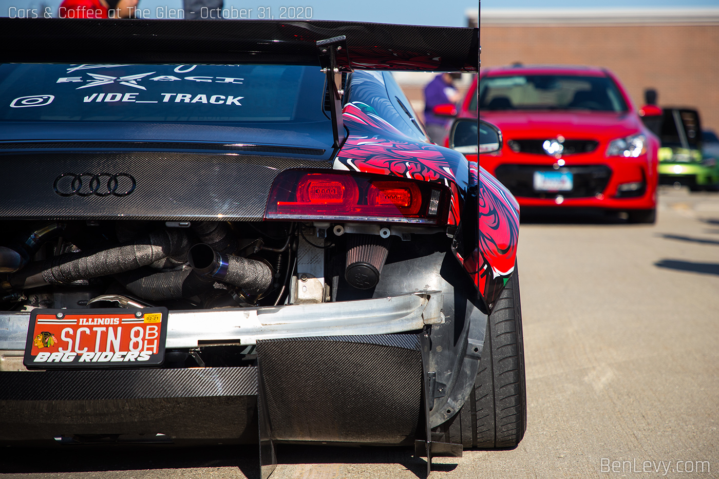 Exposed exhaust on Audi R8