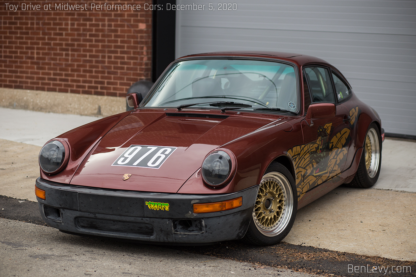Porsche 911 with Smoked Projector Headlights