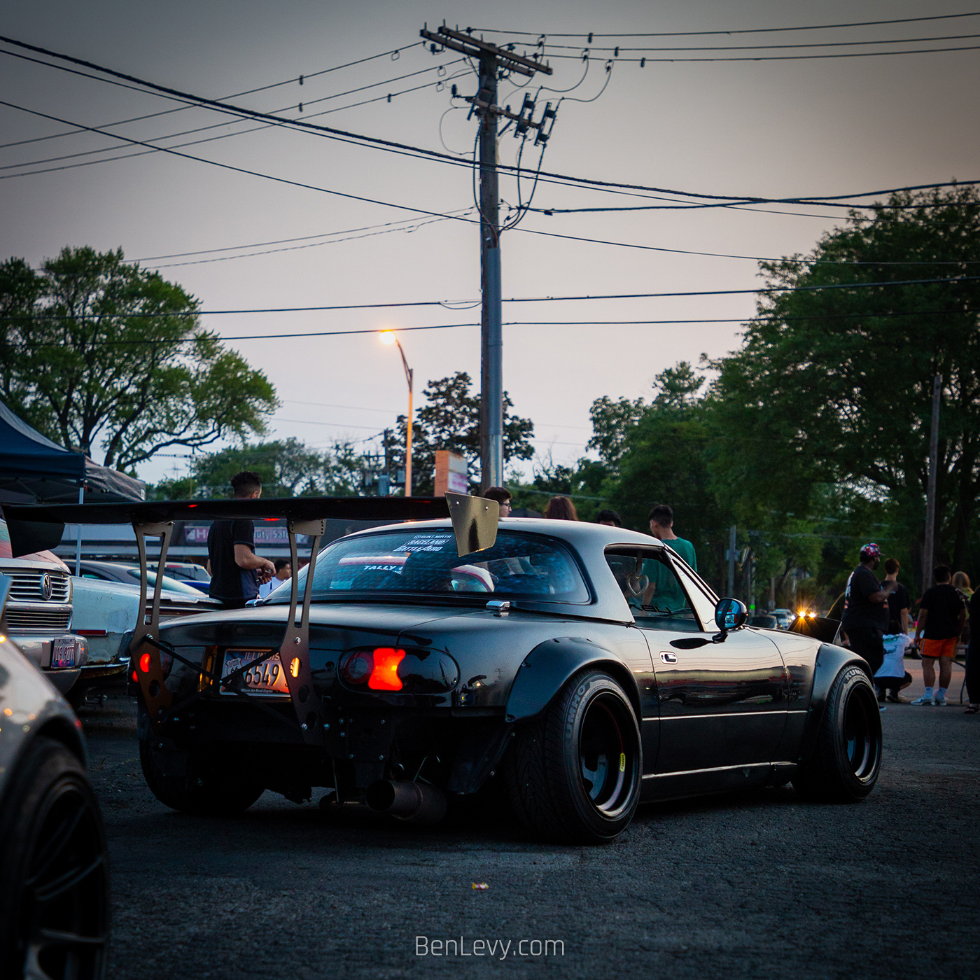 Black Widebody Miata with Ubae Crew