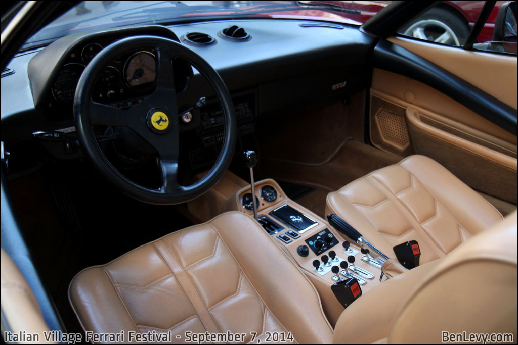 Ferrari 308 Quattrovalvole Interior