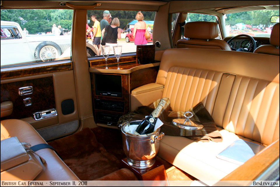 1986 Rolls-Royce Spur Limo interior