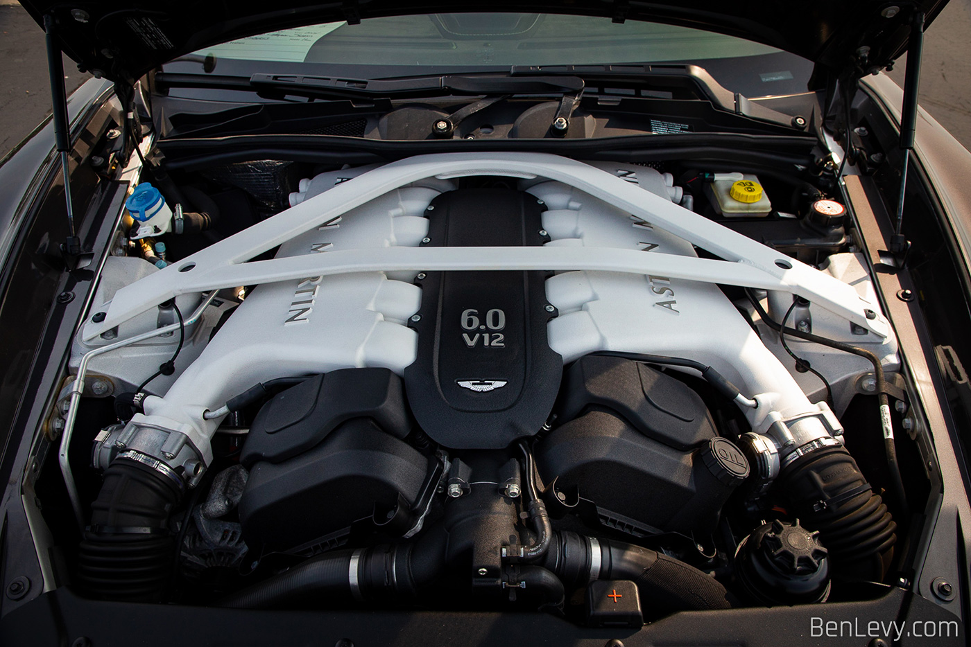 Aston Martin Vanquish V12 Engine