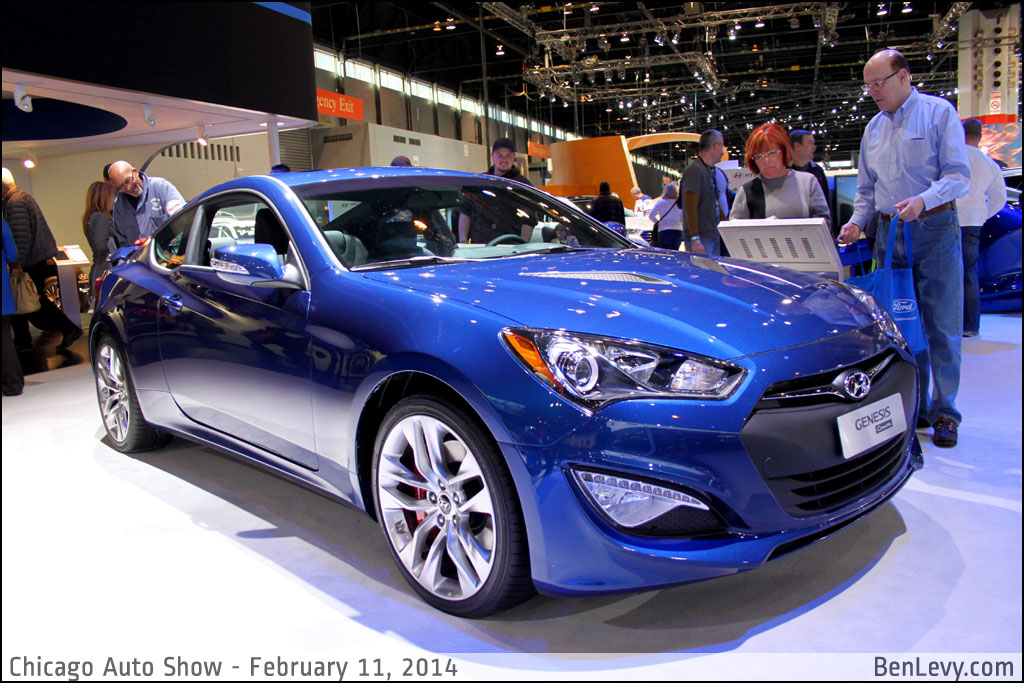 Blue 2014 Hyundai Genesis coupe