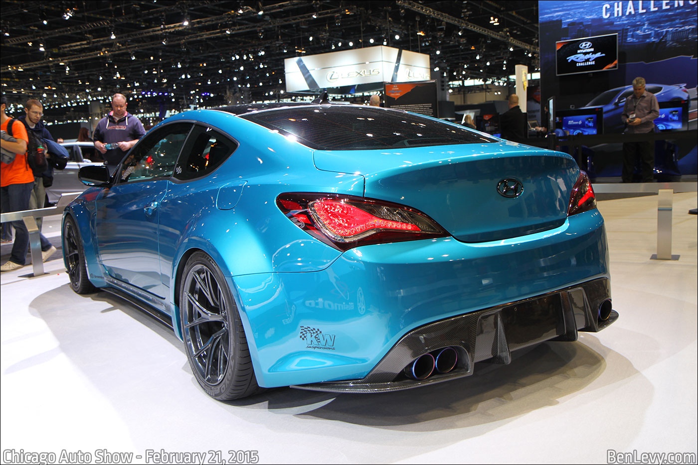 Hyundai Genesis coupe in Atlantis Blue paint