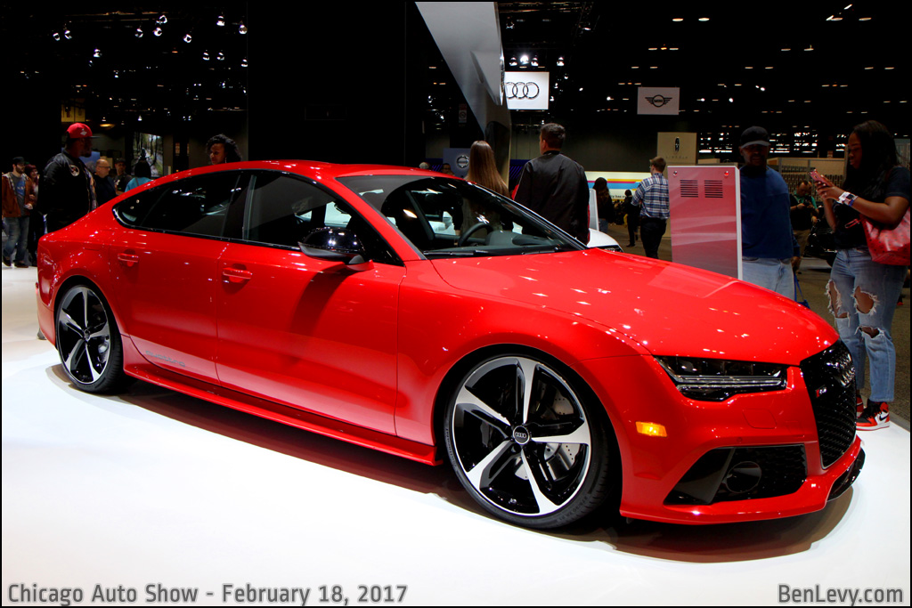Red Audi RS7