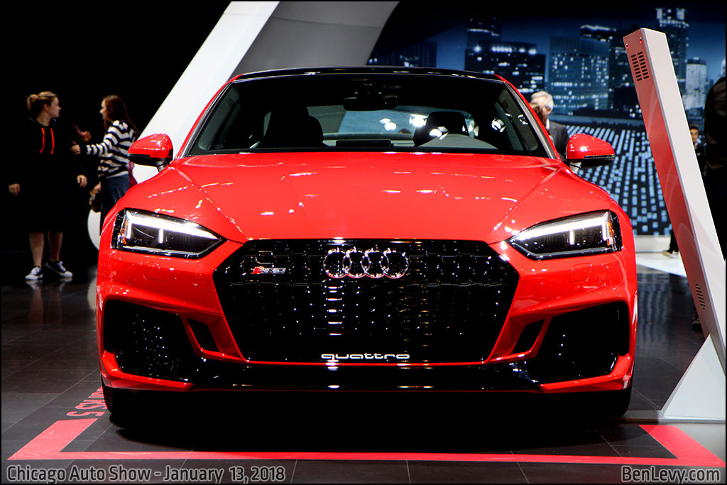 Front of the Red Audi RS5