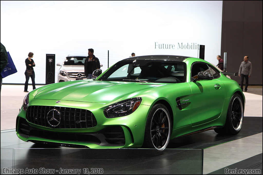 AMG GT-R in AMG Green Hell Magno