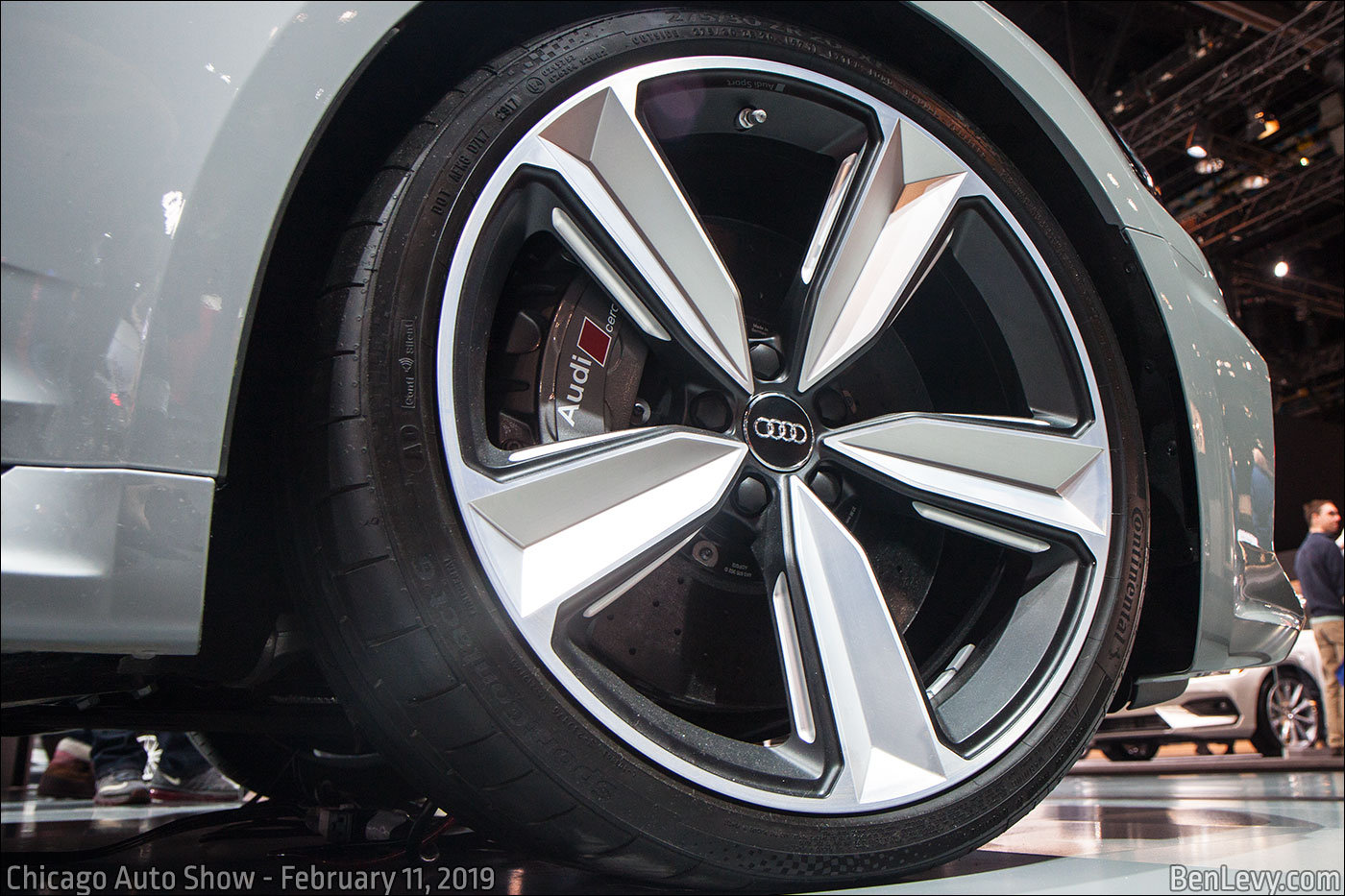 Optional 5 spoke wheels on Audi RS 5