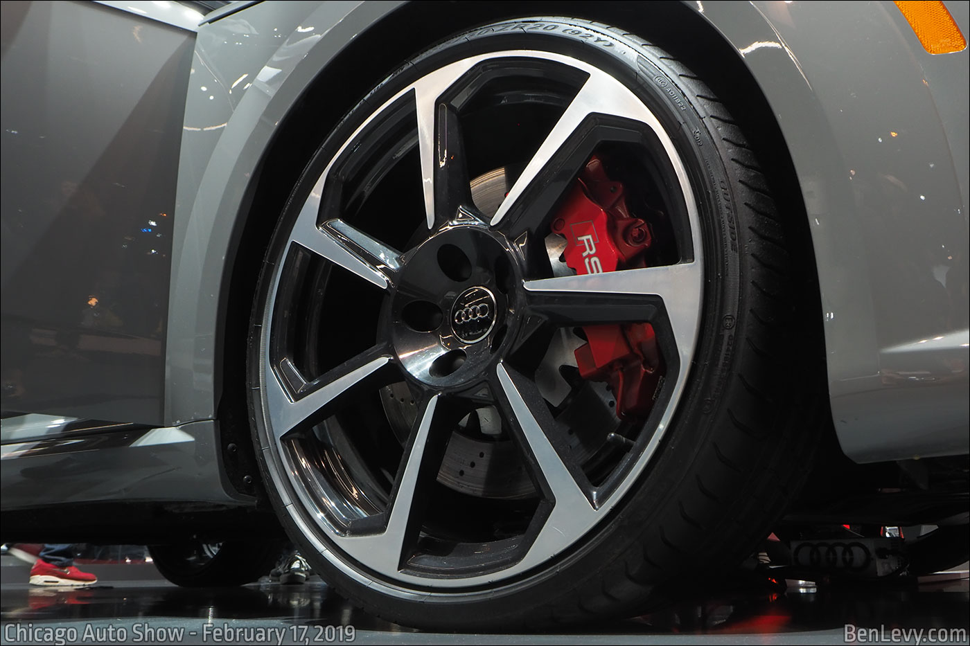 Audi TT-RS wheel