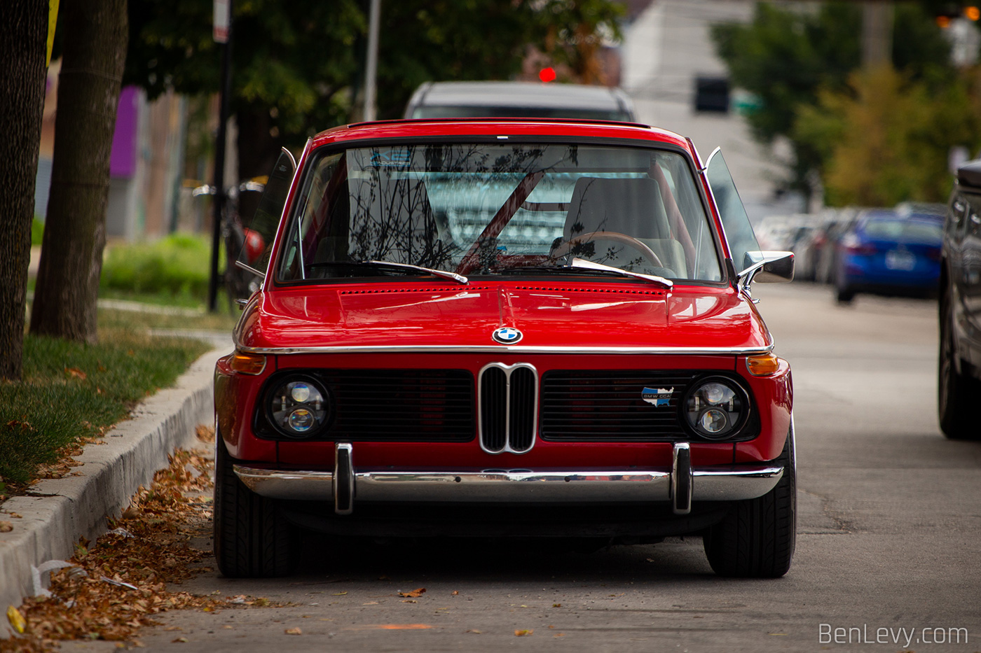 Front of Boxy BMW 2002