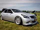 Silver Infiniti G37 with Modifications