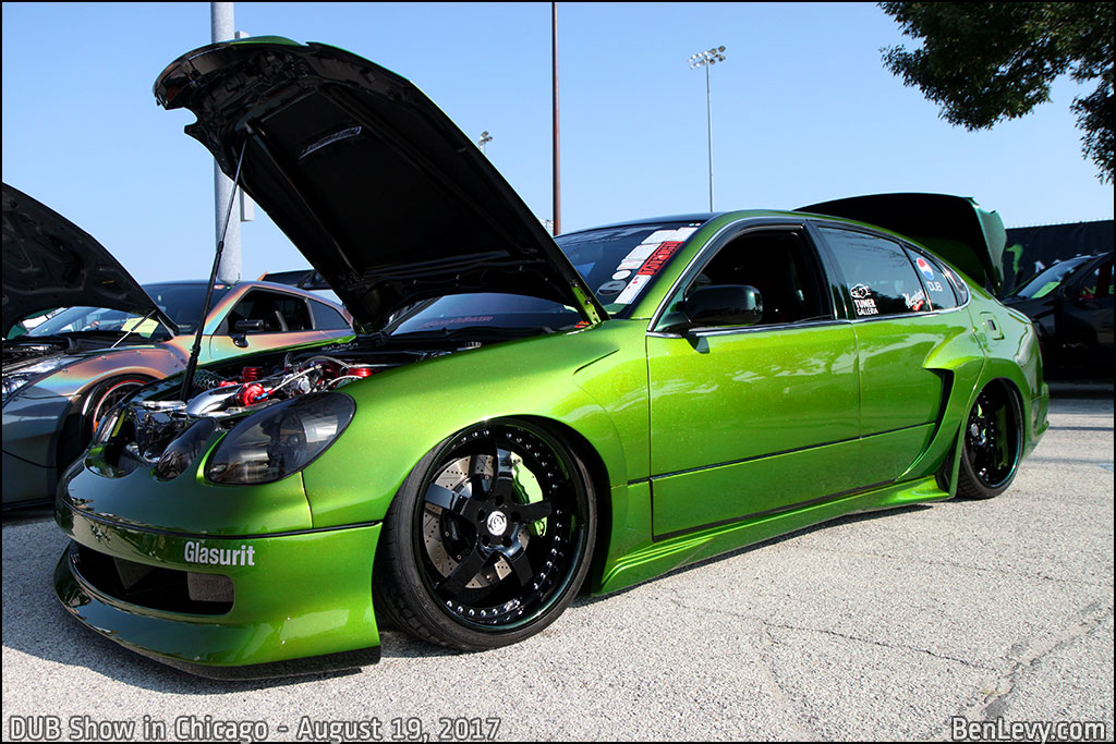 Green Lexus GS400
