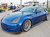 Blue Nissan 350Z