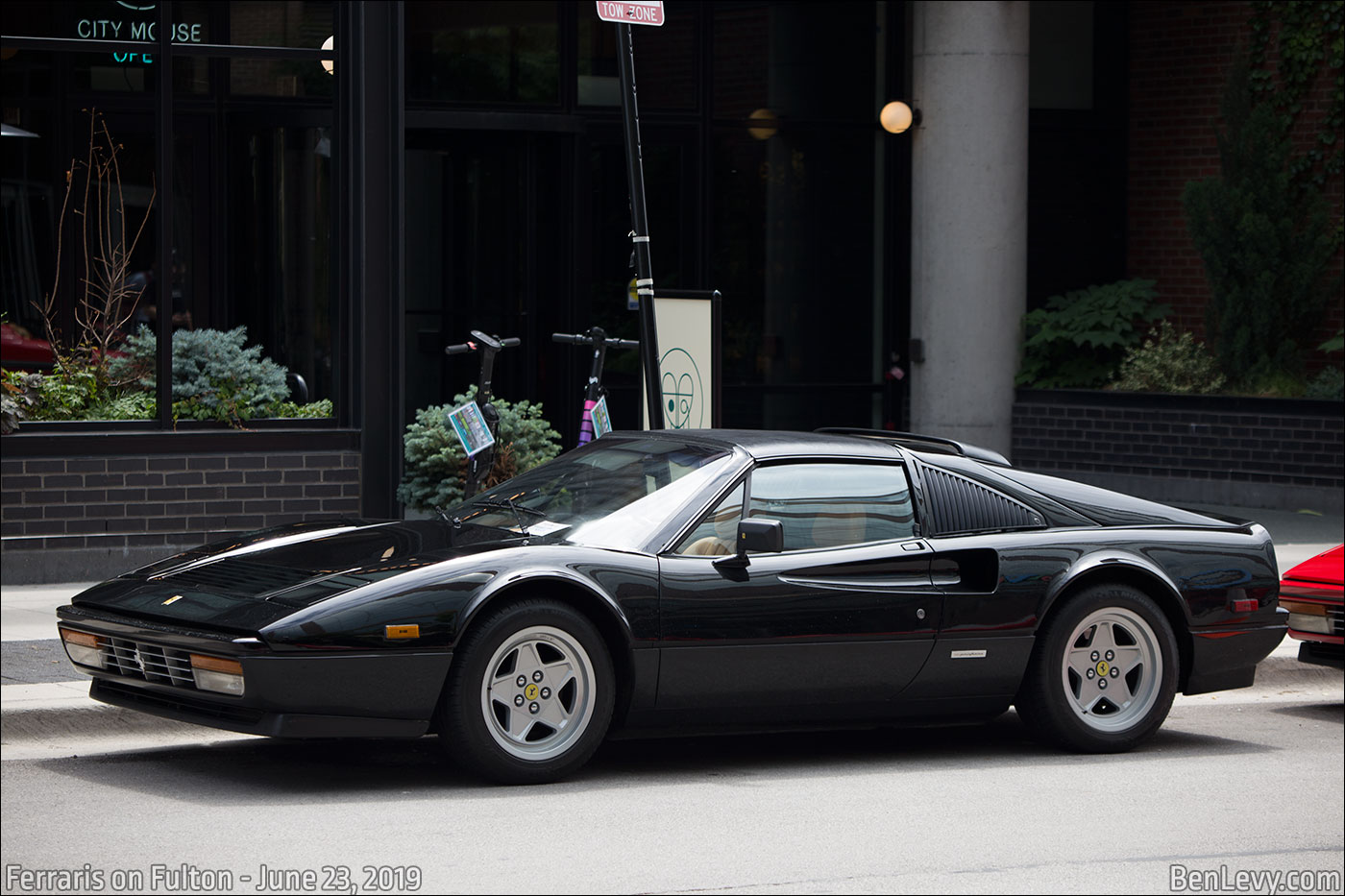 Black Ferrari 328